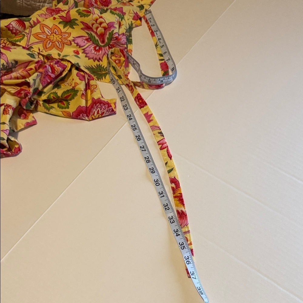 April Cornell Yellow Floral Tiered Apron - Picture 10 of 11